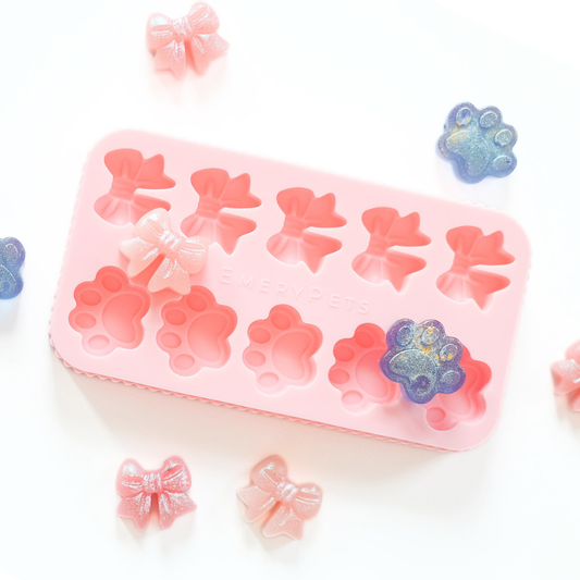 Bow + Paw Treat Mold
