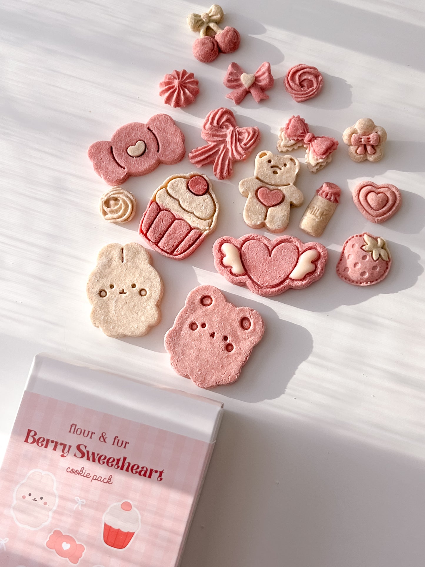 berry sweetheart cookie pack