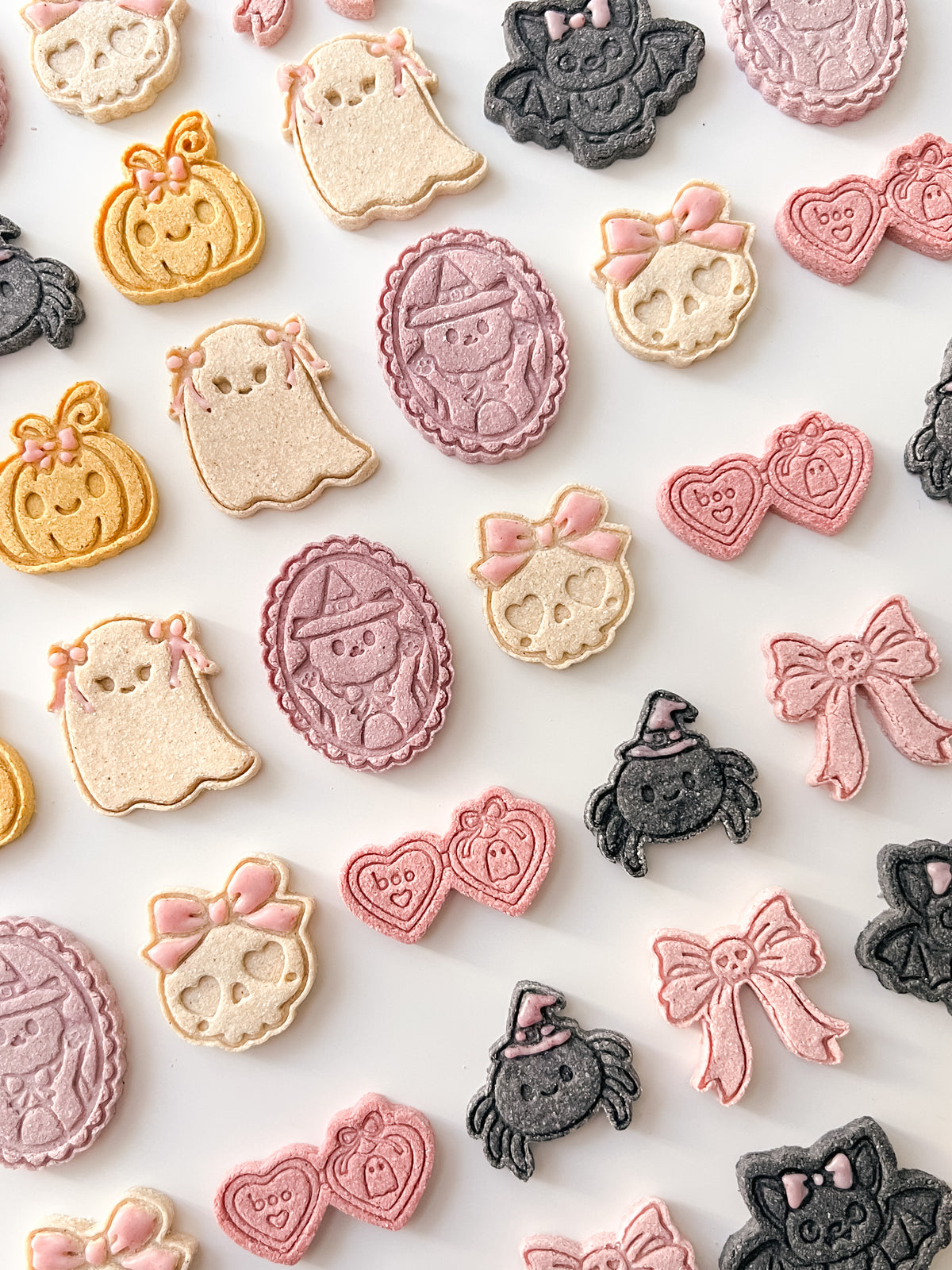 spooky sweethearts